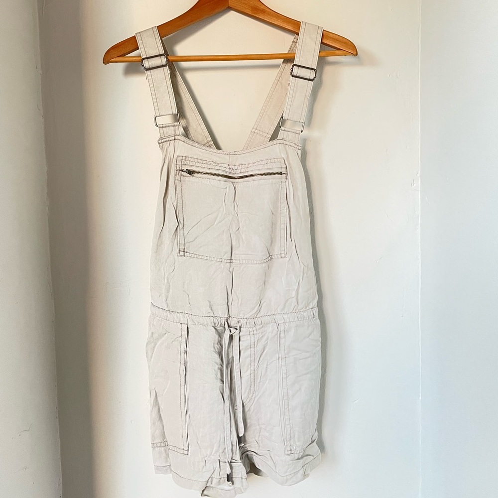 Free People light romper / overall shorts, size S